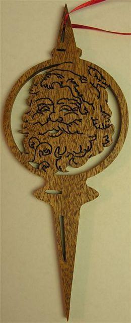 Mahogany ornament; Pattern from [url=http://www.scrollerltd.com/]Scroller Ltd.[/url]