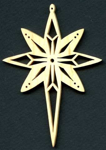 Maple ornament; Pattern from [url=http://www.scrollerltd.com/]Scroller Ltd.[/url]
